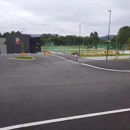 Kjellerleilighet I Fana Til Leie-Med Gratis Parkering Og Mange Kollektiv Reisemuligheter Bergen Exterior foto